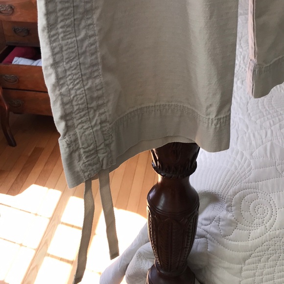 Khaki capris in EUC by French Cuff. - Picture 4 of 9